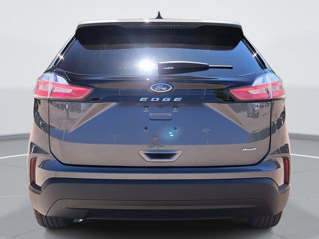 new 2024 Ford Edge car, priced at $32,400