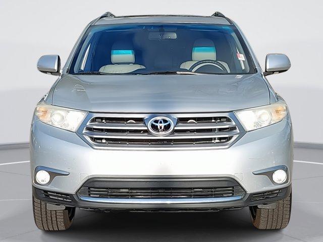 used 2012 Toyota Highlander car, priced at $12,477