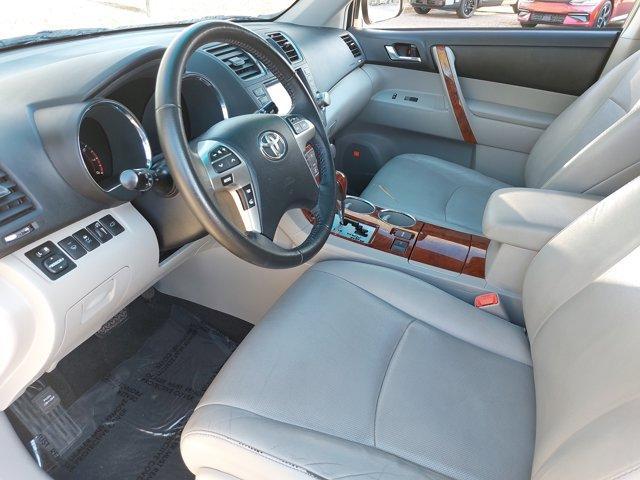 used 2012 Toyota Highlander car, priced at $12,477