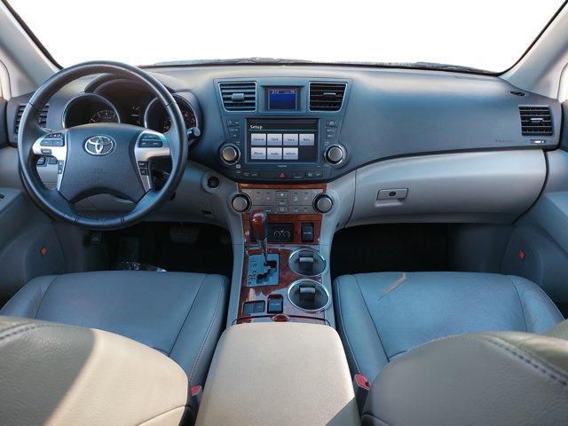 used 2012 Toyota Highlander car, priced at $12,477