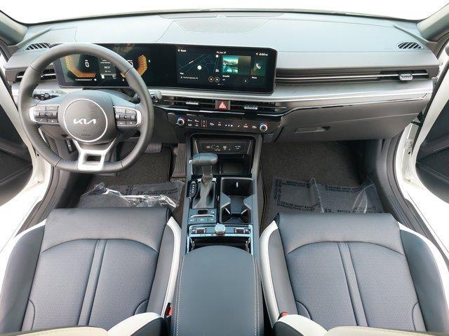 new 2025 Kia K5 car, priced at $30,045