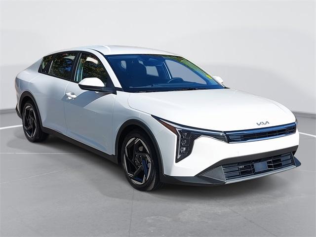 new 2025 Kia K4 car, priced at $25,215