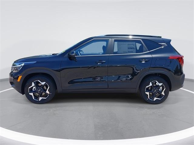 new 2025 Kia Seltos car, priced at $25,170