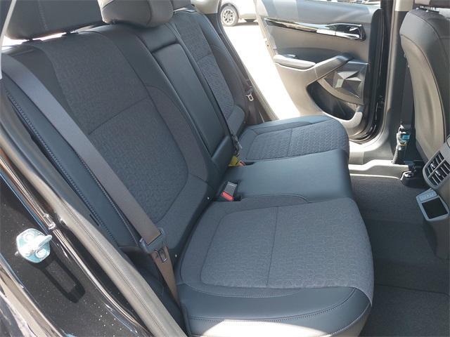 new 2025 Kia Seltos car, priced at $25,170