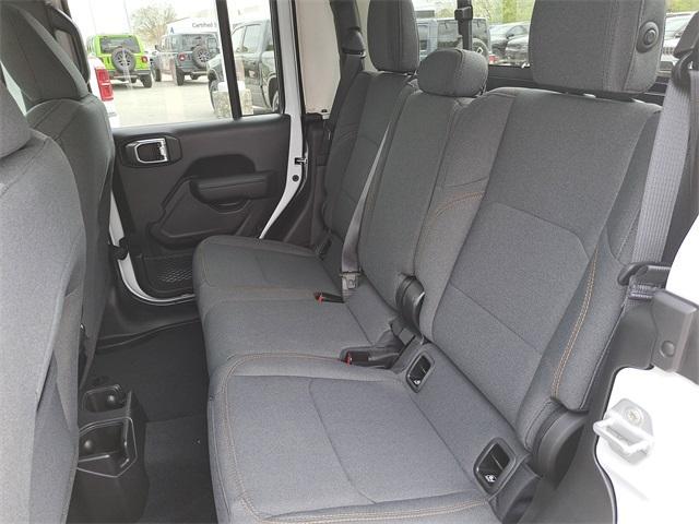 new 2025 Jeep Gladiator car, priced at $45,635