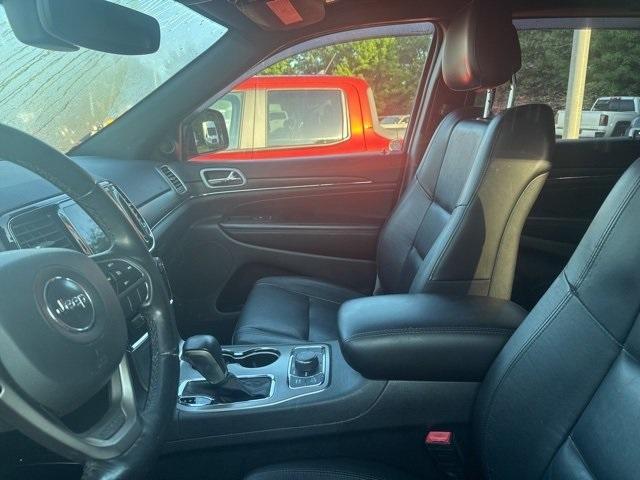 used 2021 Jeep Grand Cherokee car, priced at $23,777