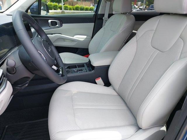 new 2025 Kia Sorento car, priced at $39,865