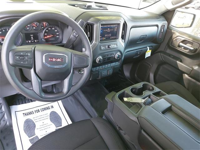 new 2024 GMC Sierra 1500 car, priced at $40,945