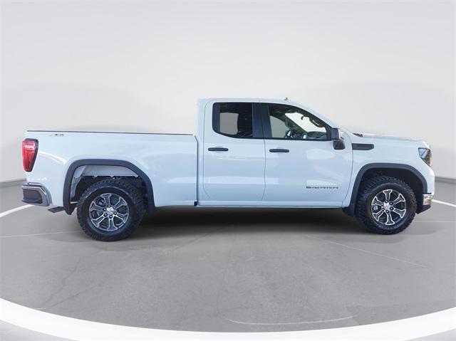 new 2024 GMC Sierra 1500 car, priced at $40,945