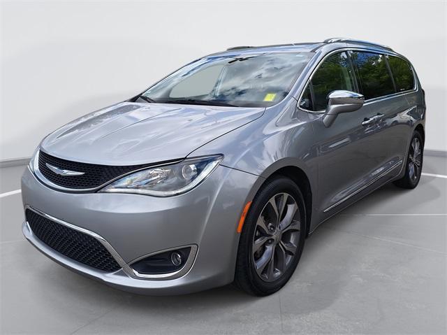 used 2018 Chrysler Pacifica car, priced at $16,988