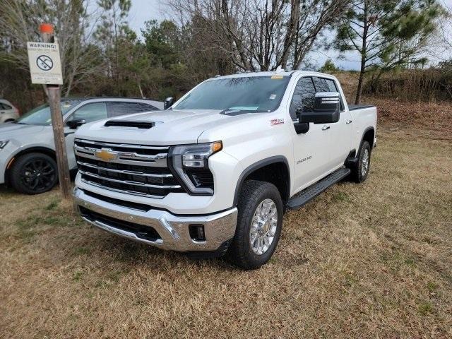 used 2024 Chevrolet Silverado 2500 car, priced at $65,980