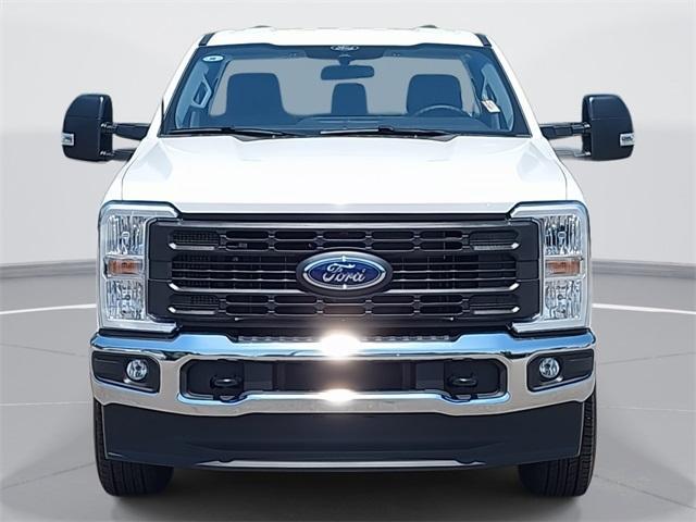 new 2025 Ford F-350 car, priced at $48,625