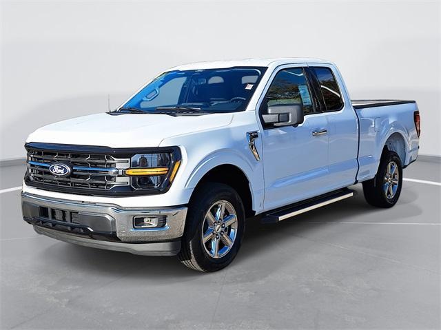 new 2024 Ford F-150 car, priced at $42,375