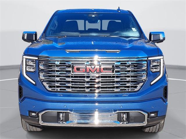 new 2025 GMC Sierra 1500 car, priced at $71,715