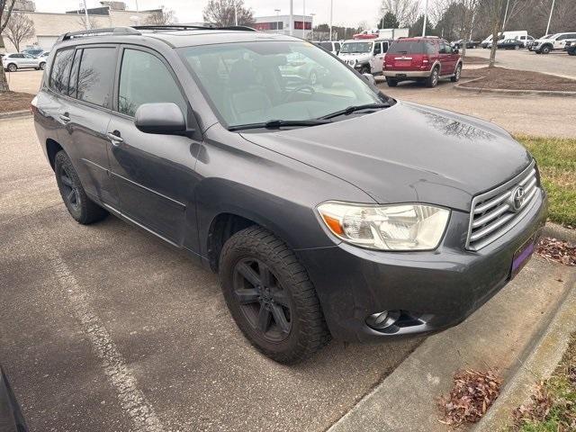 used 2010 Toyota Highlander car, priced at $7,677