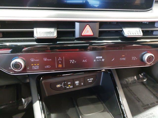 new 2025 Kia K5 car, priced at $32,340