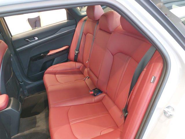 new 2025 Kia K5 car, priced at $32,340