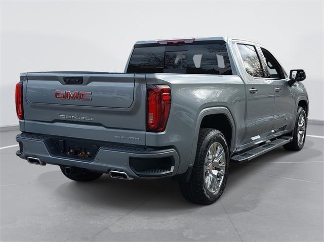 new 2025 GMC Sierra 1500 car, priced at $64,205