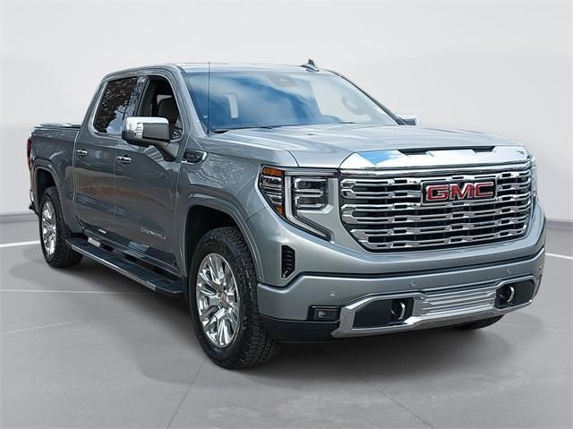 new 2025 GMC Sierra 1500 car, priced at $64,205