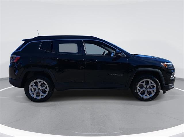 new 2025 Jeep Compass car, priced at $25,980