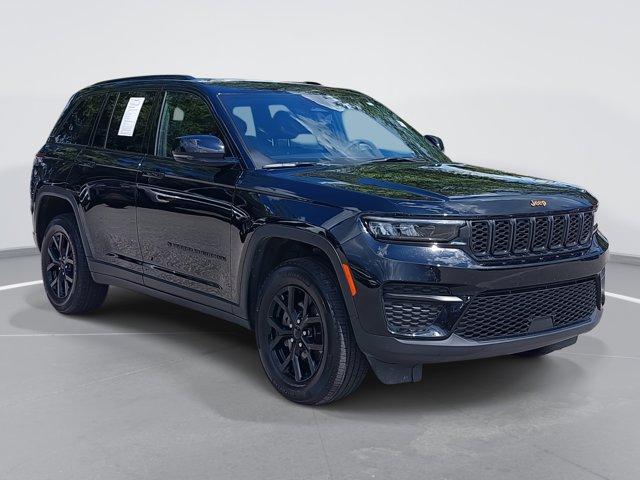 used 2024 Jeep Grand Cherokee car, priced at $33,250