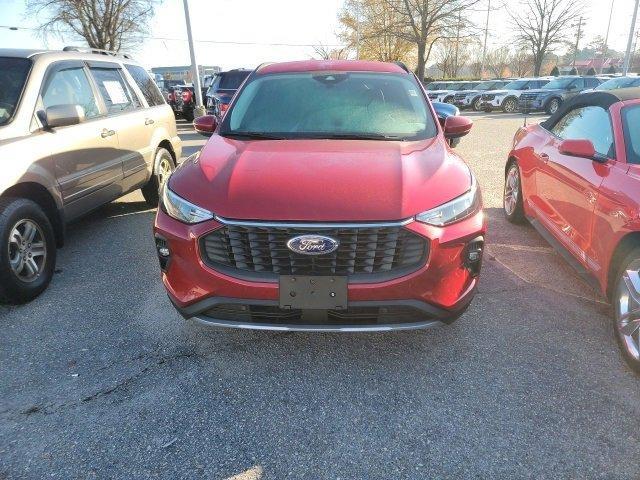 used 2024 Ford Escape car, priced at $31,980