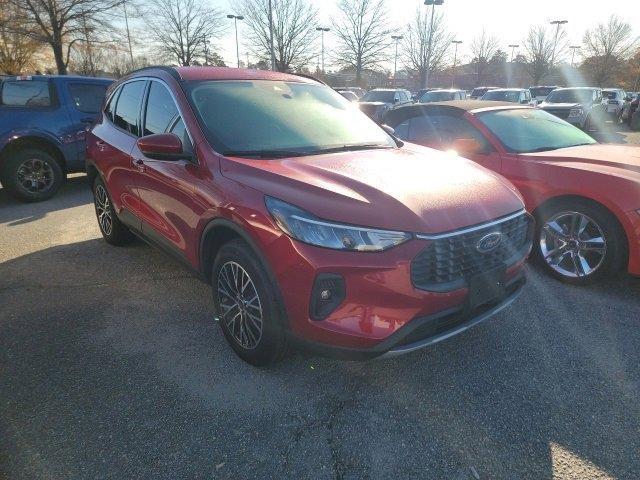 used 2024 Ford Escape car, priced at $31,980