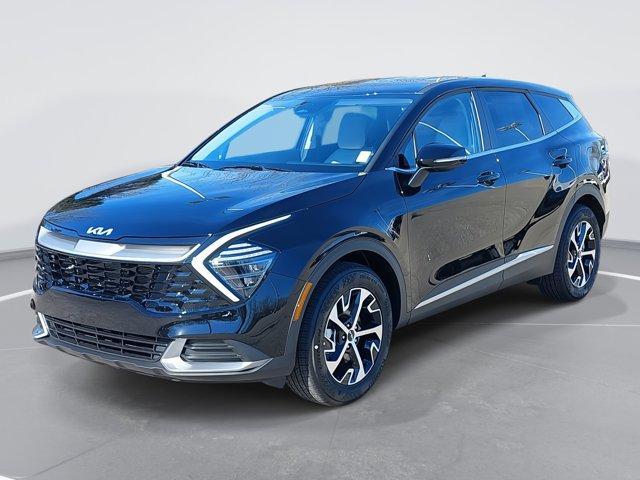 new 2025 Kia Sportage car, priced at $28,305