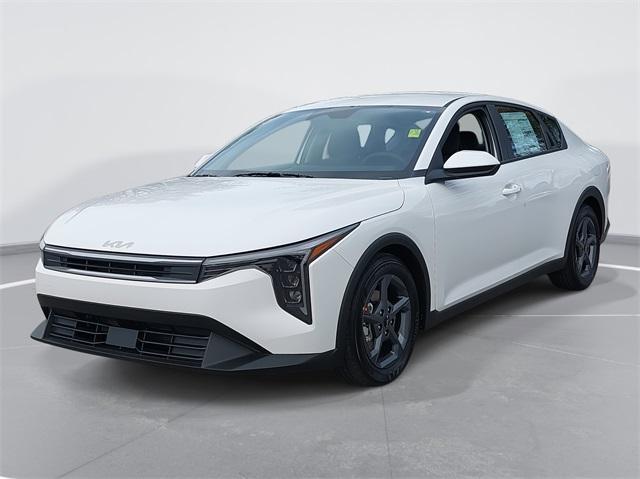 new 2025 Kia K4 car, priced at $23,715