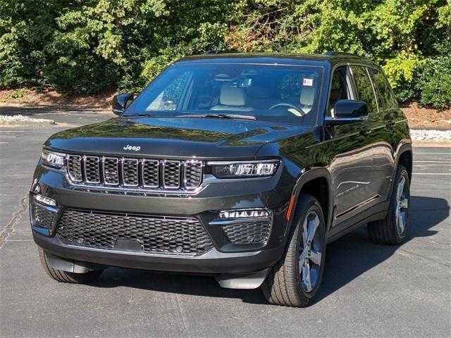 new 2025 Jeep Grand Cherokee car