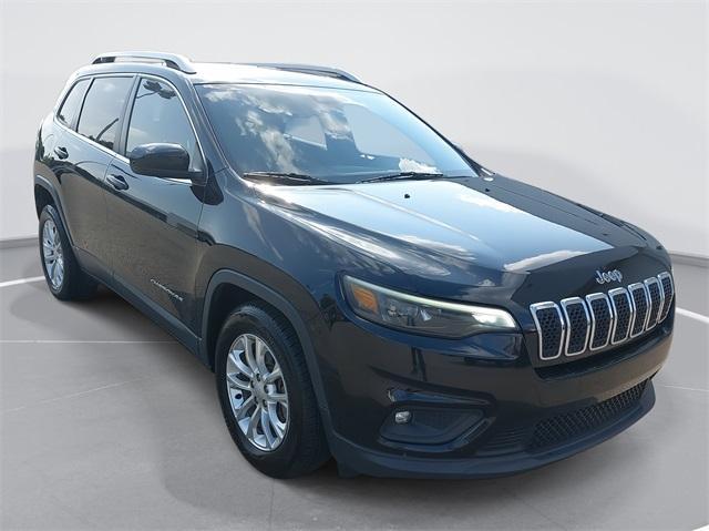 used 2019 Jeep Cherokee car, priced at $12,595