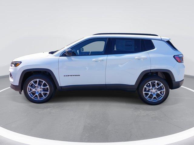 new 2023 Jeep Compass car, priced at $28,980