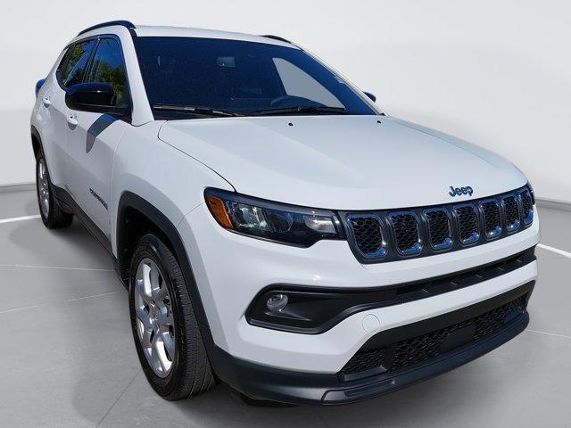 new 2023 Jeep Compass car, priced at $28,980