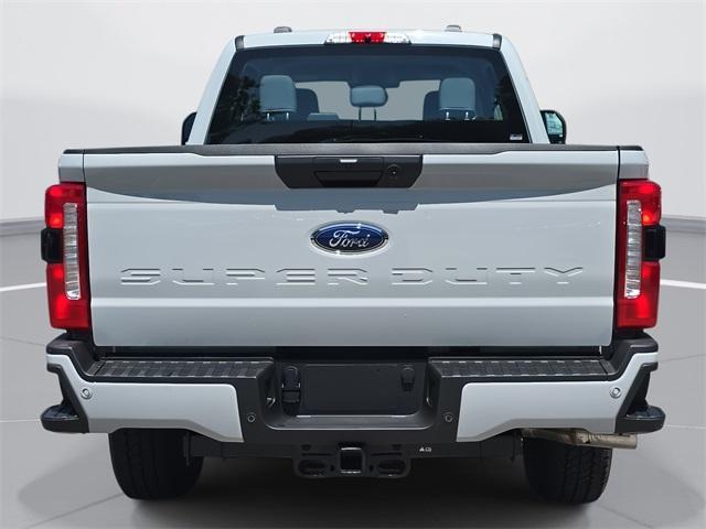 new 2025 Ford F-350 car, priced at $69,530