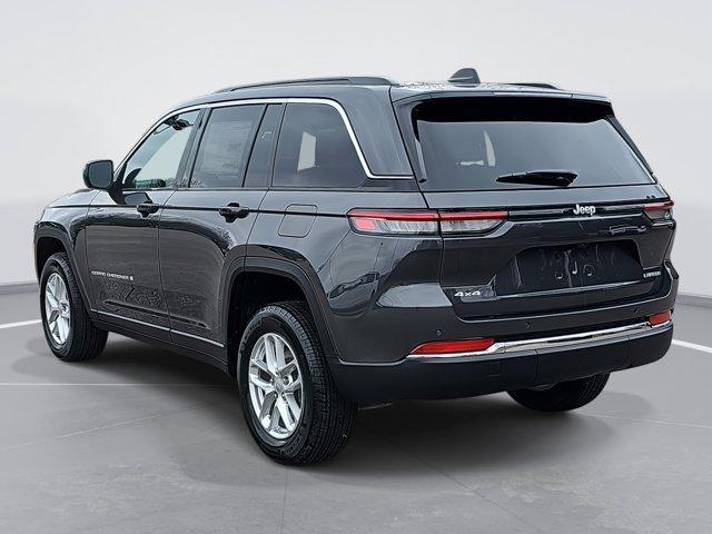 new 2025 Jeep Grand Cherokee car, priced at $40,720