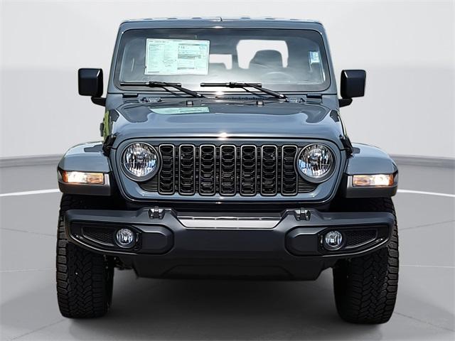 new 2025 Jeep Gladiator car, priced at $46,230
