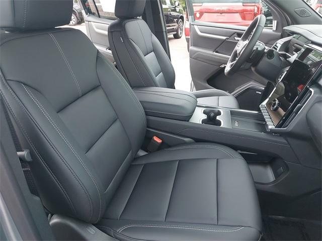 new 2025 GMC Acadia car, priced at $47,525