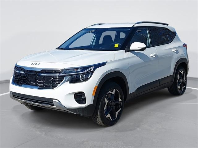 new 2025 Kia Seltos car, priced at $26,800