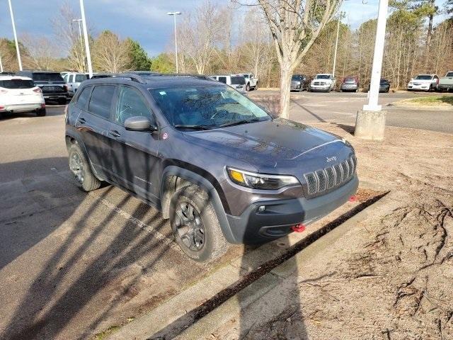 used 2020 Jeep Cherokee car, priced at $17,960