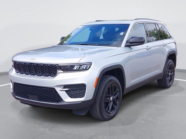 new 2025 Jeep Grand Cherokee car, priced at $36,480