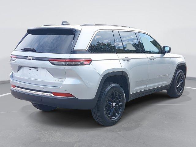 new 2025 Jeep Grand Cherokee car, priced at $36,480