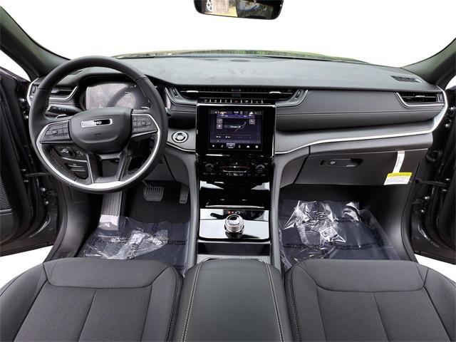 new 2025 Jeep Grand Cherokee L car, priced at $43,920