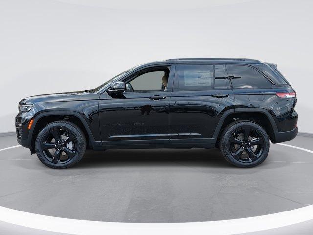 new 2025 Jeep Grand Cherokee car, priced at $47,980