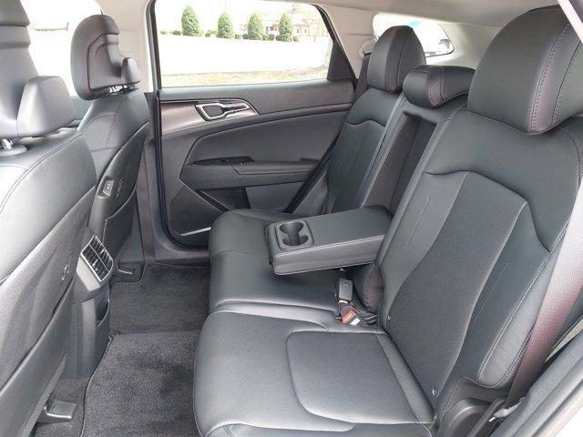new 2025 Kia Sportage car, priced at $30,060