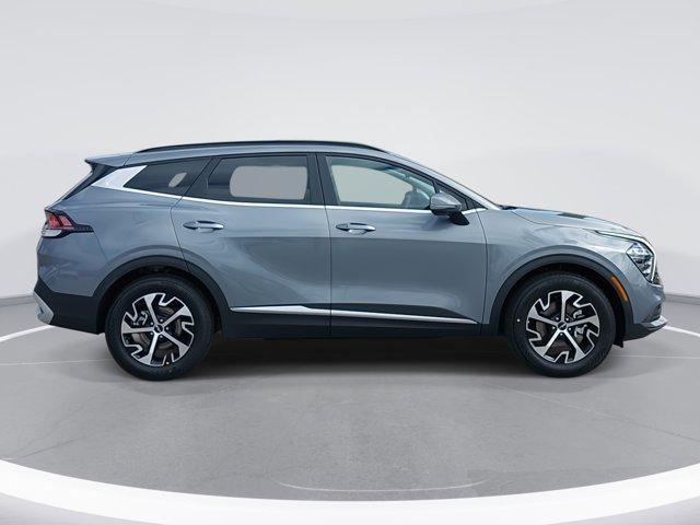 new 2025 Kia Sportage car, priced at $30,060