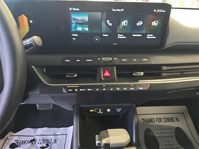 new 2025 Kia K4 car, priced at $23,245