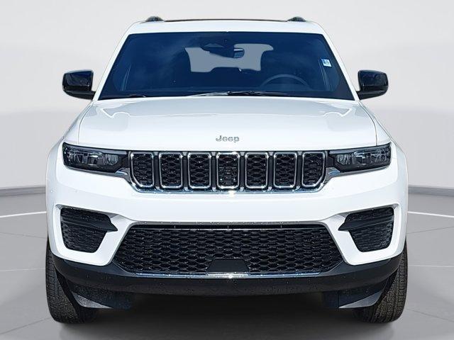 new 2025 Jeep Grand Cherokee car, priced at $36,330