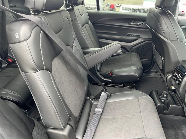 new 2025 Jeep Grand Cherokee L car, priced at $49,525