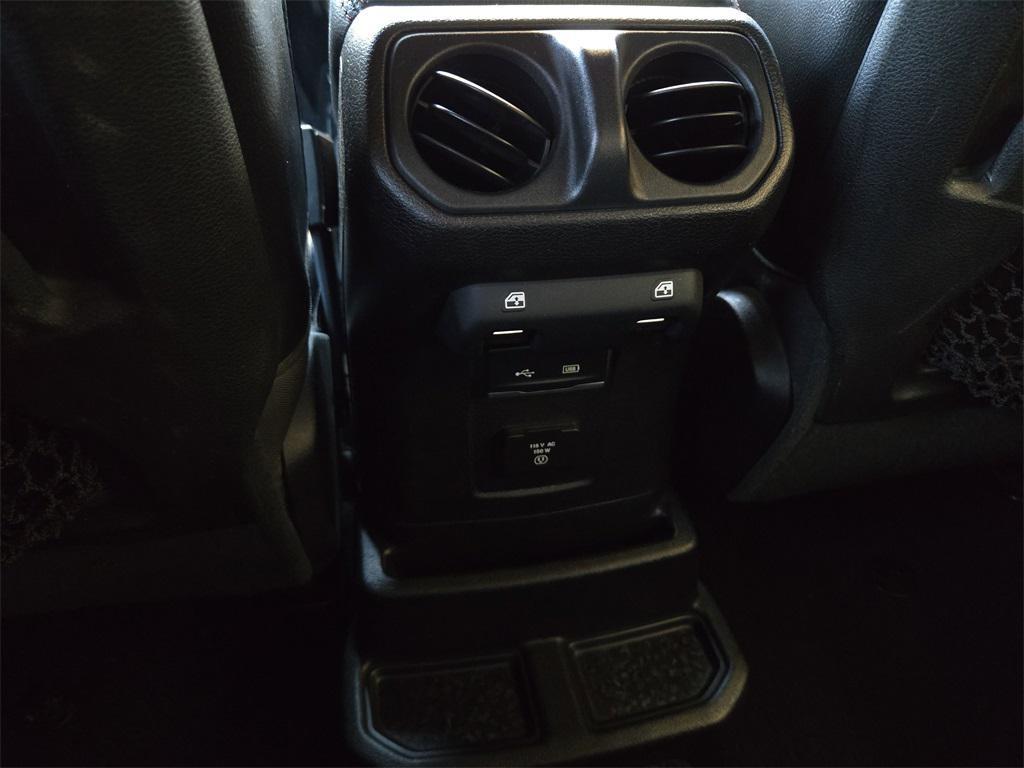 used 2019 Jeep Wrangler Unlimited car, priced at $25,738