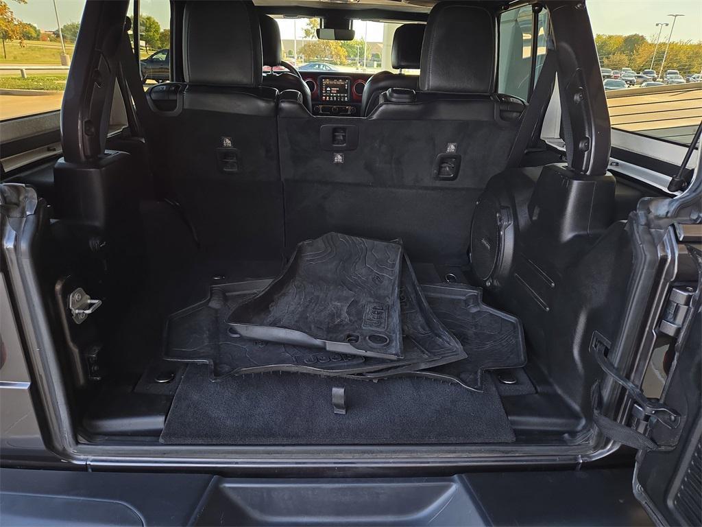used 2019 Jeep Wrangler Unlimited car, priced at $25,738